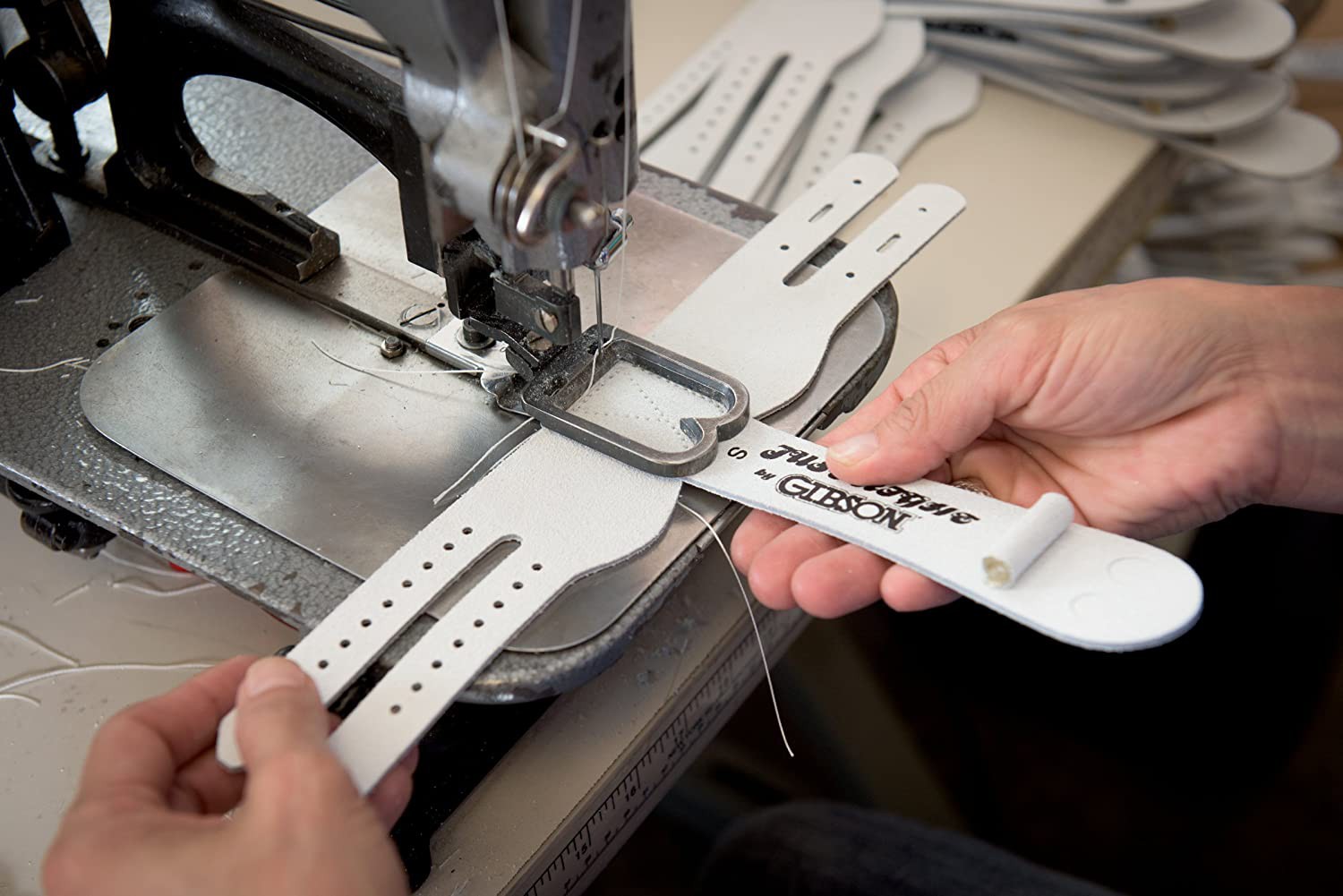 81pC58Zmo7L._AC_SL1500_